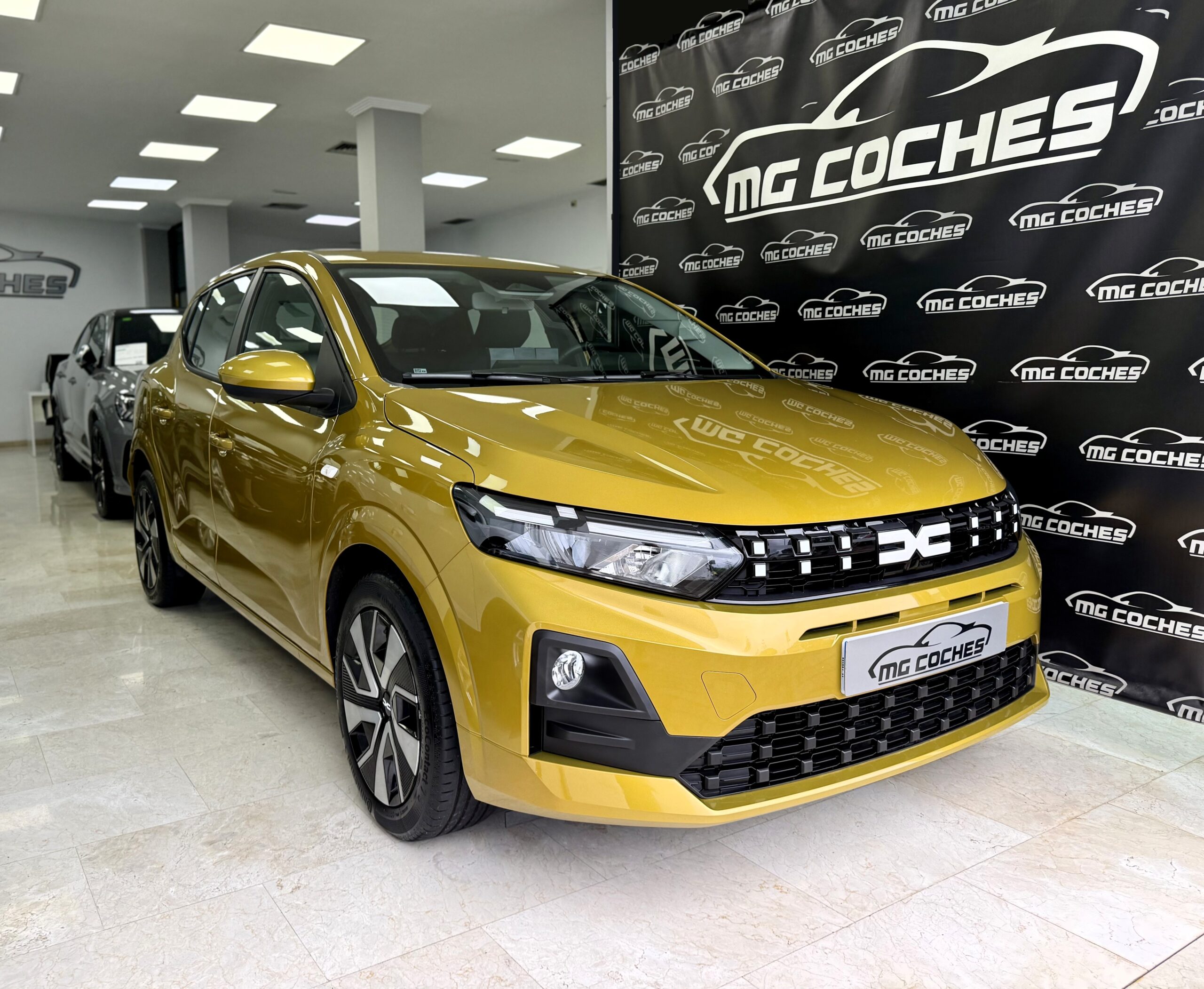 DACIA Sandero Essential TCe 100