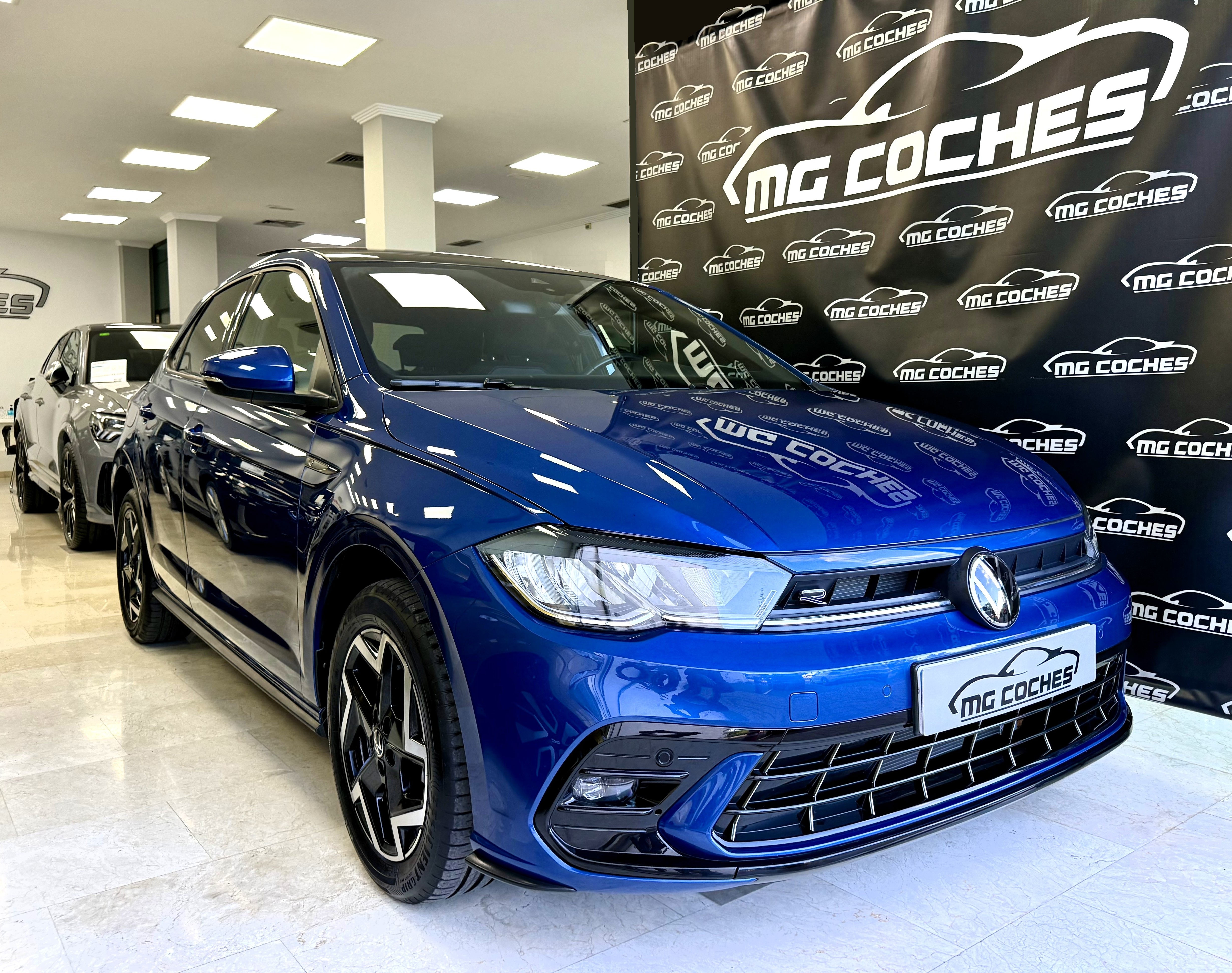 VOLKSWAGEN POLO R-Line 1.0 TSI